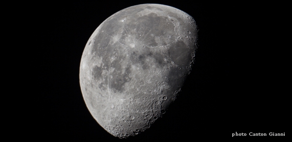 1422213760_news_luna.jpg